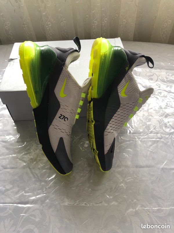 Air Max 270 (image 2)