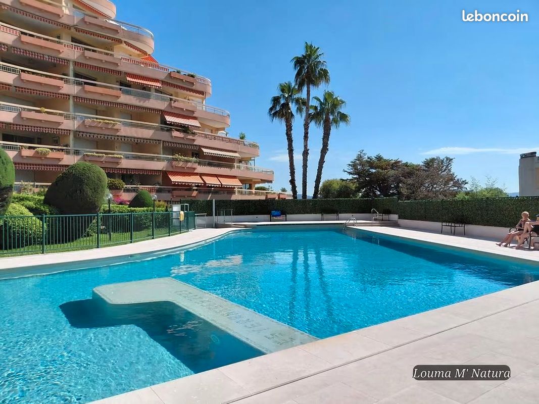 Appartement 1 pièce 28 m² · à Mandelieu-la-Napoule · 28 m² · 169 000 €