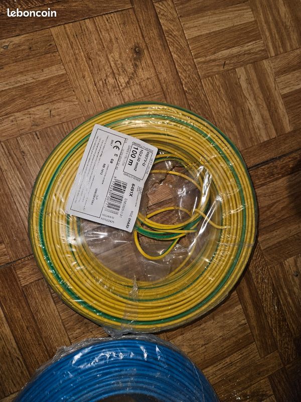 Bobine De Fil électrique Jaune 1007 TR64 AWG20 - Environ 210 Mètres - 300V 80°C - Neuf