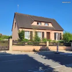 Maison 8 pièces 188 m² · à Lèves · 188 m² · 388 000 €