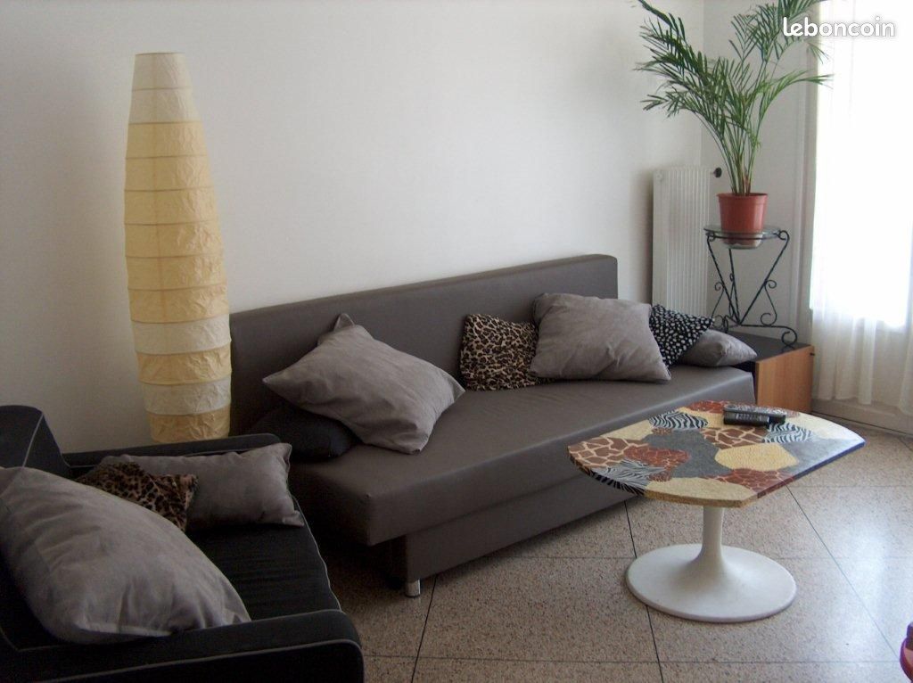 Appartement 3 pièces 61 m² · à Marseille · 61 m² · 990 €/mois