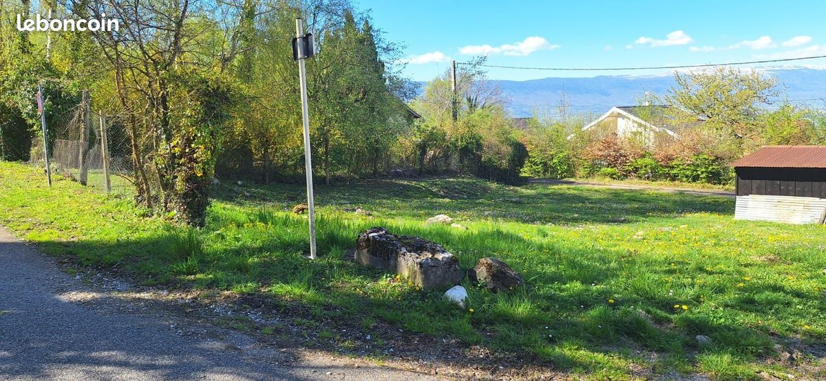Terrain 568 m² Dingy En Vuache · à Dingy-en-Vuache · 240 000 €