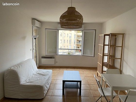 Appartement 2 pièces 36 m² · à Aix-en-Provence · 36 m² · 999 €
