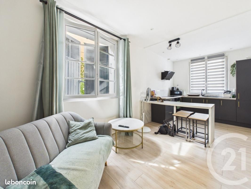 Appartement 3 pièces 49 m² · à Toulon · 49 m² · 859 €/mois