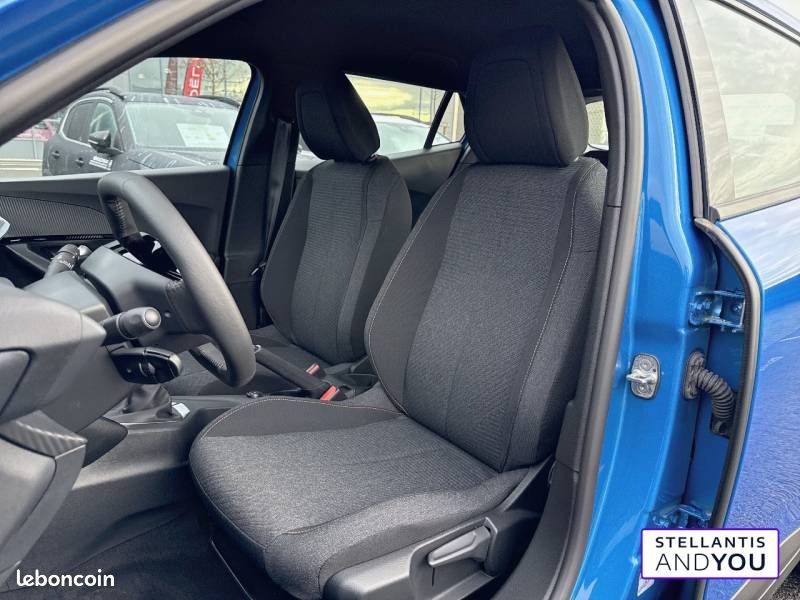 Peugeot 2008 100 S&S BVM6 Style (image 4)