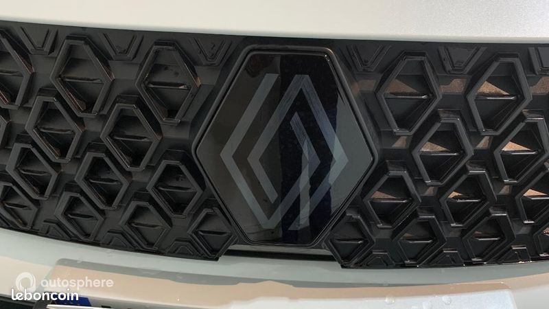 Renault Austral 1.2 E-Tech full hybrid 200ch esprit Alpine - 26 (image 29)