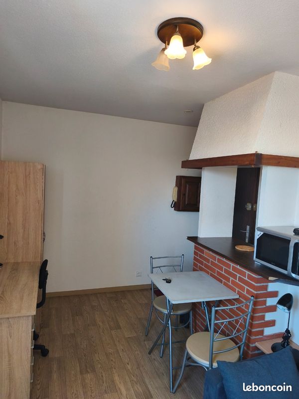 Appartement 1 pièce 17 m² · à Agen · 17 m² · 350 €/mois