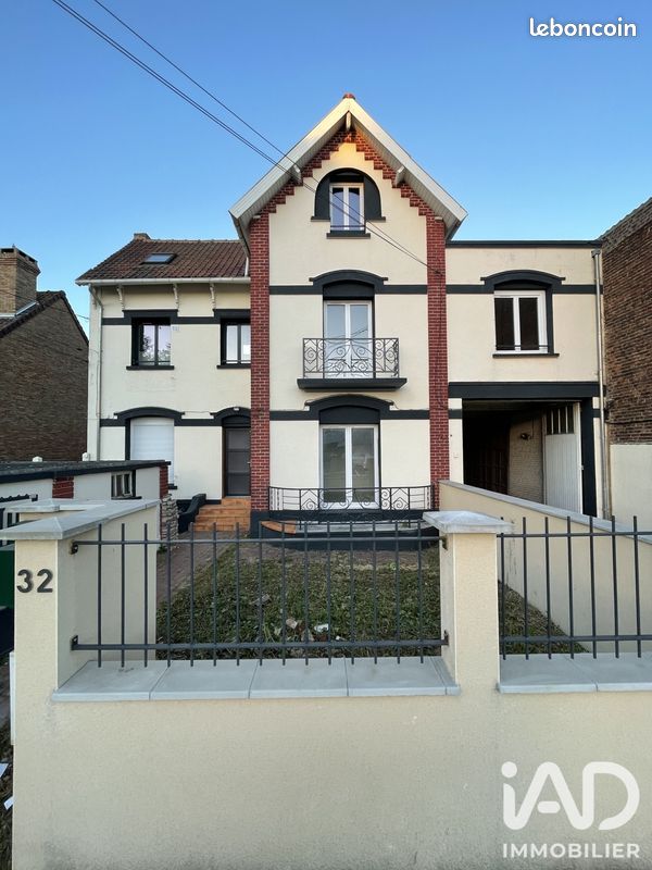 Immeuble 214 m² · à Annay · 214 m² · 330 000 €