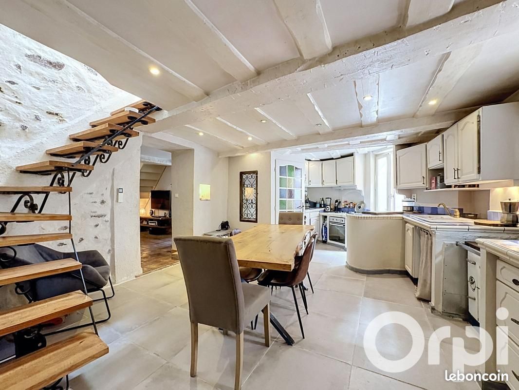 Maison 4 pièces 128 m² · à Roquebrune-sur-Argens · 128 m² · 275 000 €