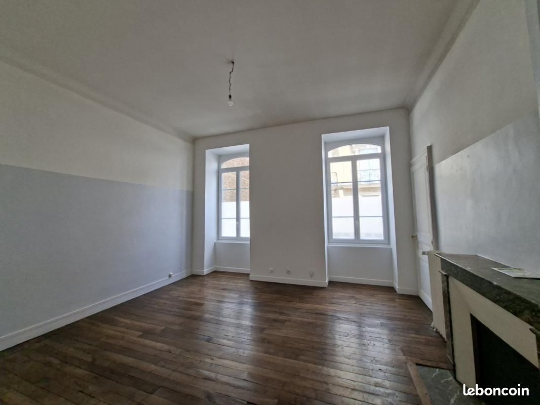 Appartement 3 pièces 78 m² · à Rennes · 78 m² · 923 €