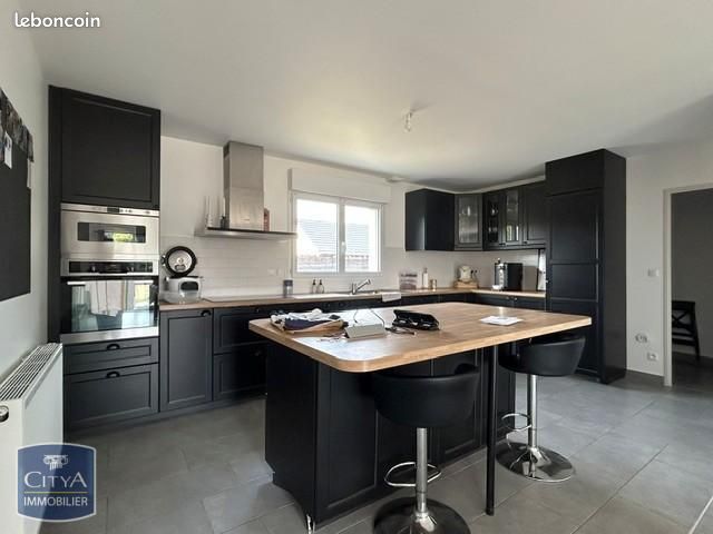 Maison 4 pièces 99 m² · à Gueures · 99 m² · 1 095 €/mois