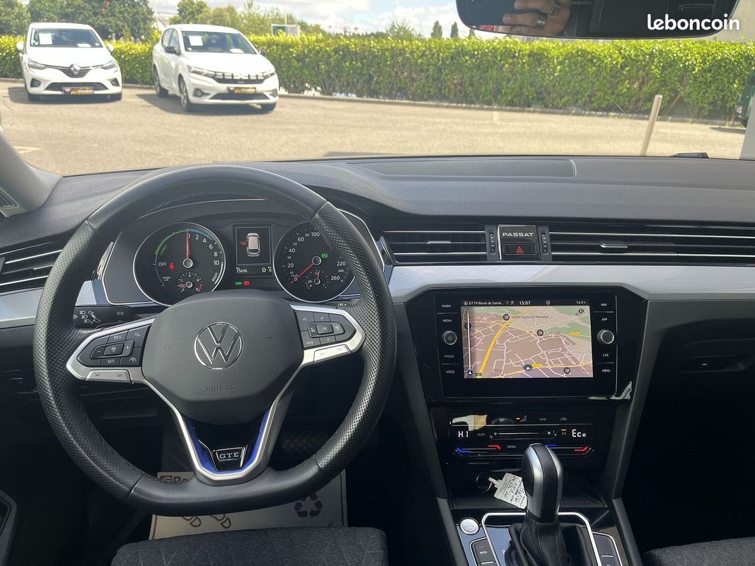 Volkswagen PASSAT SW TSI 218 CH HYBRIDE RECHARGEABLE GTE BUSINESS (image 5)