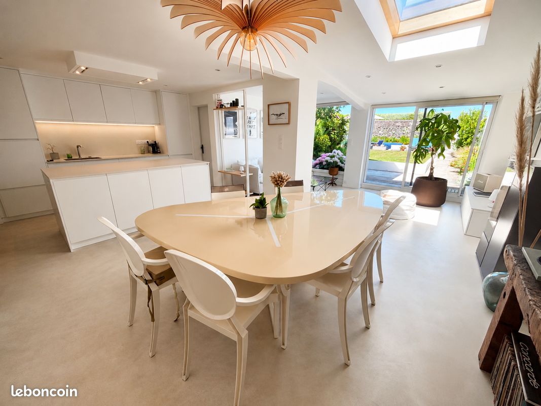 Maison 6 pièces 159 m² · à Hirel · 159 m² · 379 000 €
