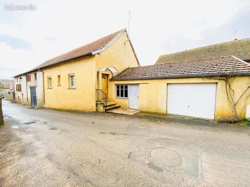 Maison 3 pièces 53 m² · à Saint-Gengoux-de-Scissé · 53 m² · 590 €/mois