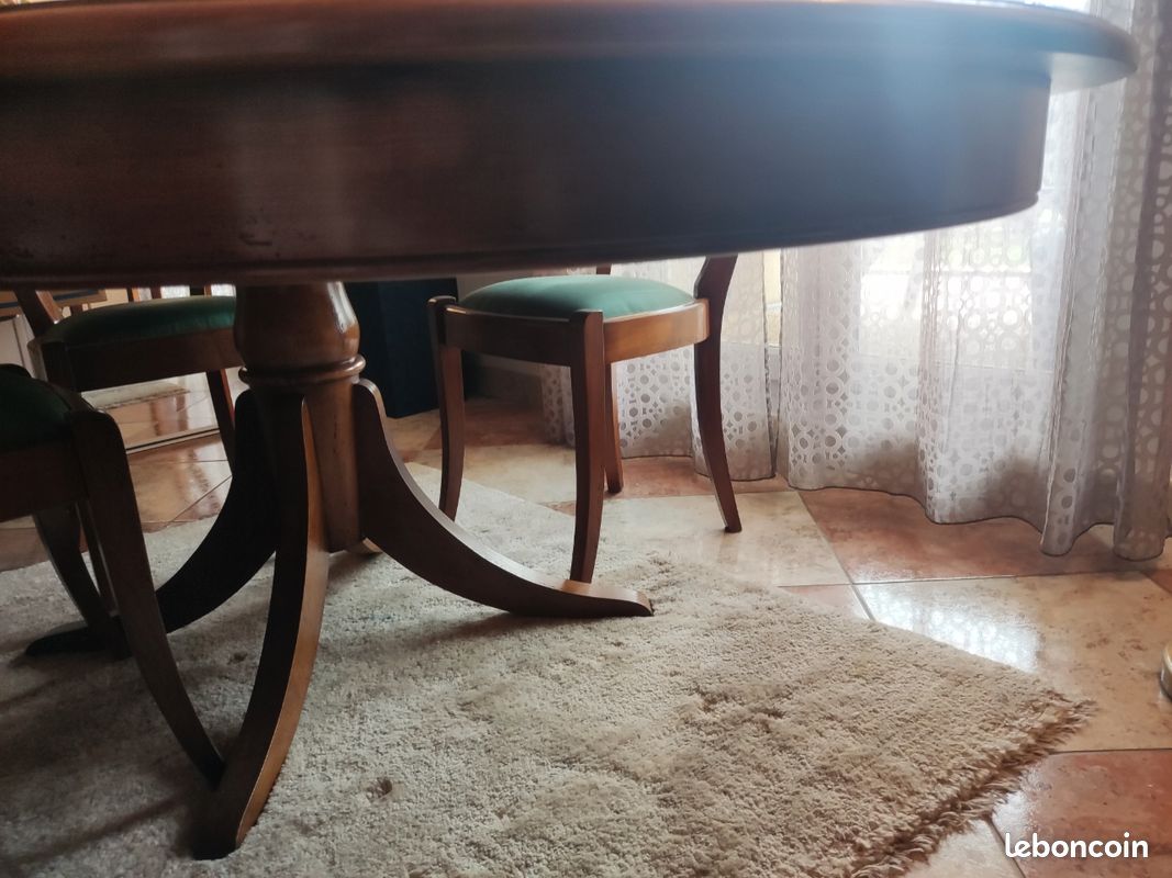 Table de salle à manger en merisier massif (image 3)