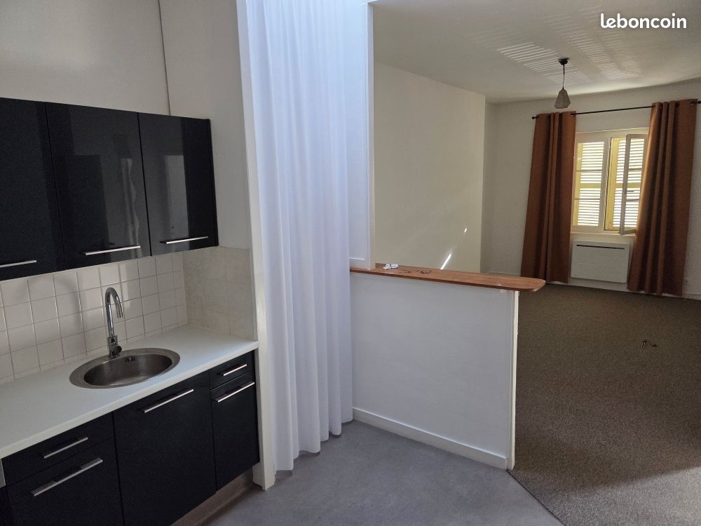 Appartement 2 pièces 43 m² · à Laval · 43 m² · 430 €/mois