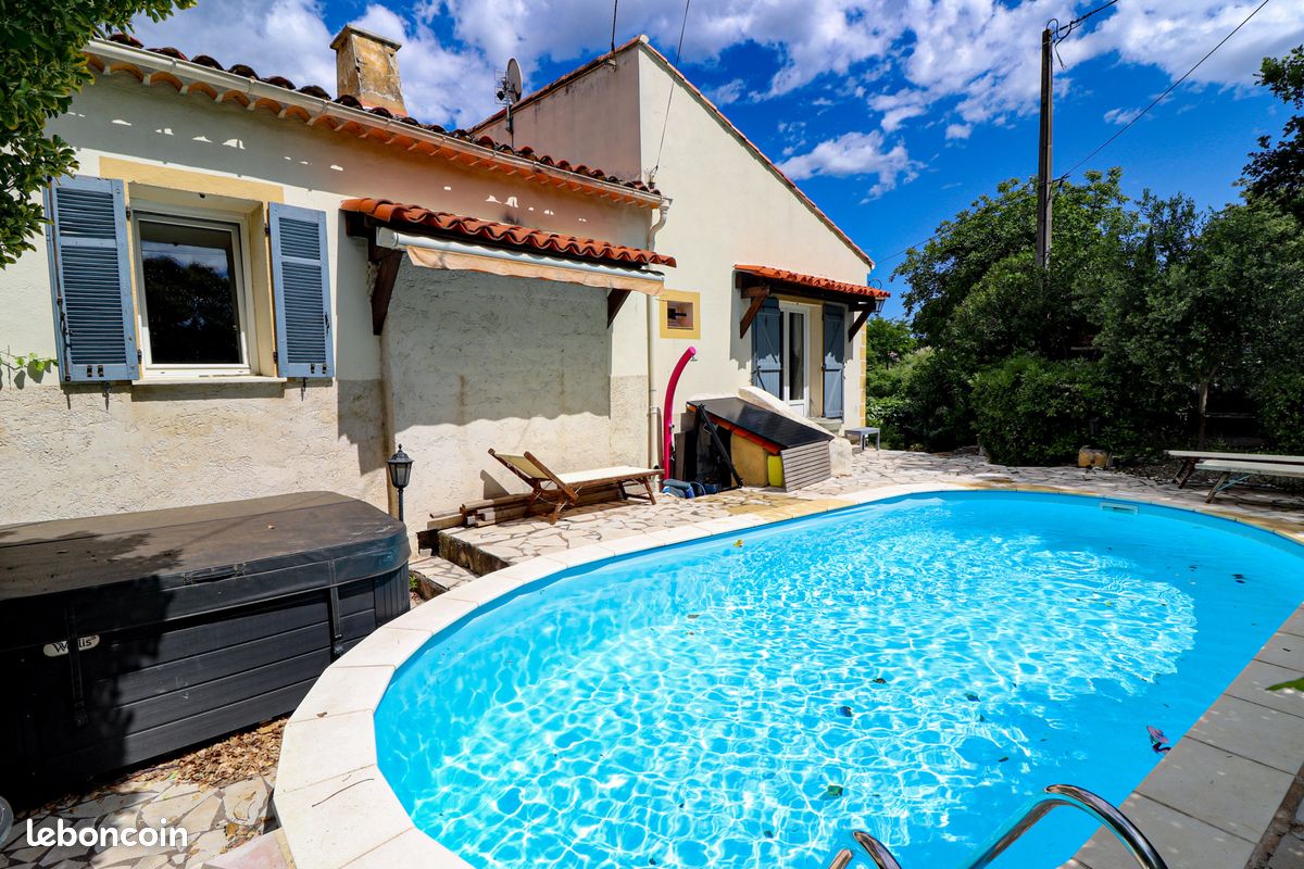 Maison 4 pièces 113 m² · à Flayosc · 113 m² · 320 000 €