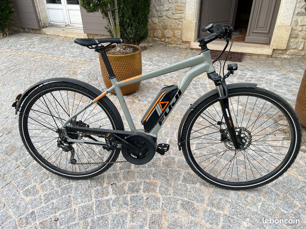 VTT VTC électrique FUJI e-traverse 1.1 2021 327 kms - Parfait état (image 2)