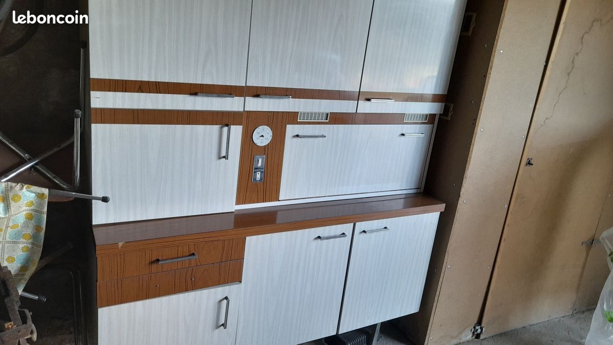 Buffet formica année 60 (image 3)