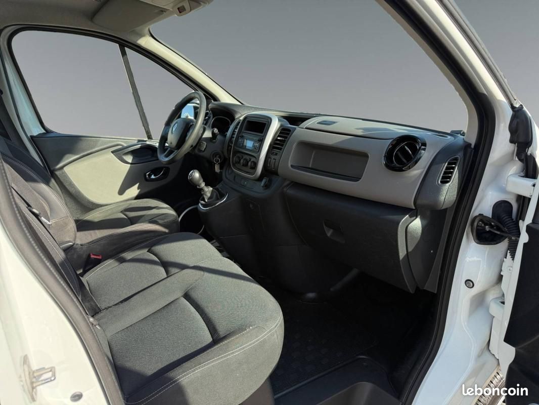 Renault Trafic FGN L1H1 1200 1.6 dCi 95ch Stop&Start Grand Confort Euro6 TVA (image 11)