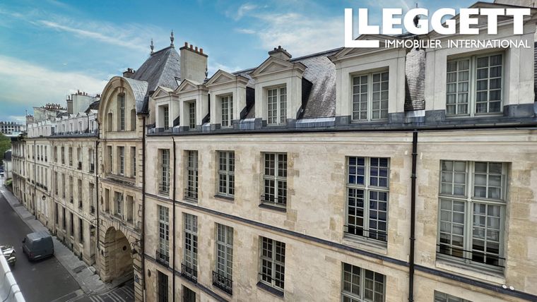 Appartement 4 pièce(s) 64 m²à vendre Paris-4e-arrondissement