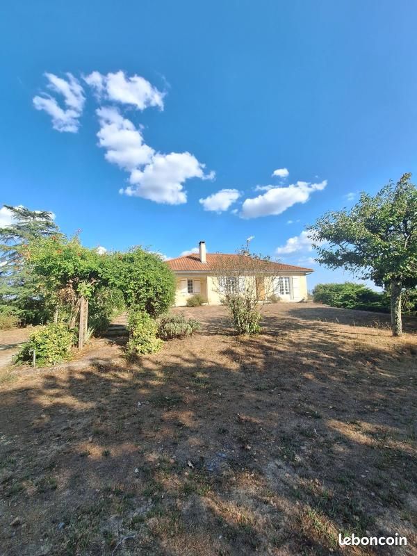 Maison 6 pièces 113 m² · à Chassenon · 113 m² · 690 €/mois
