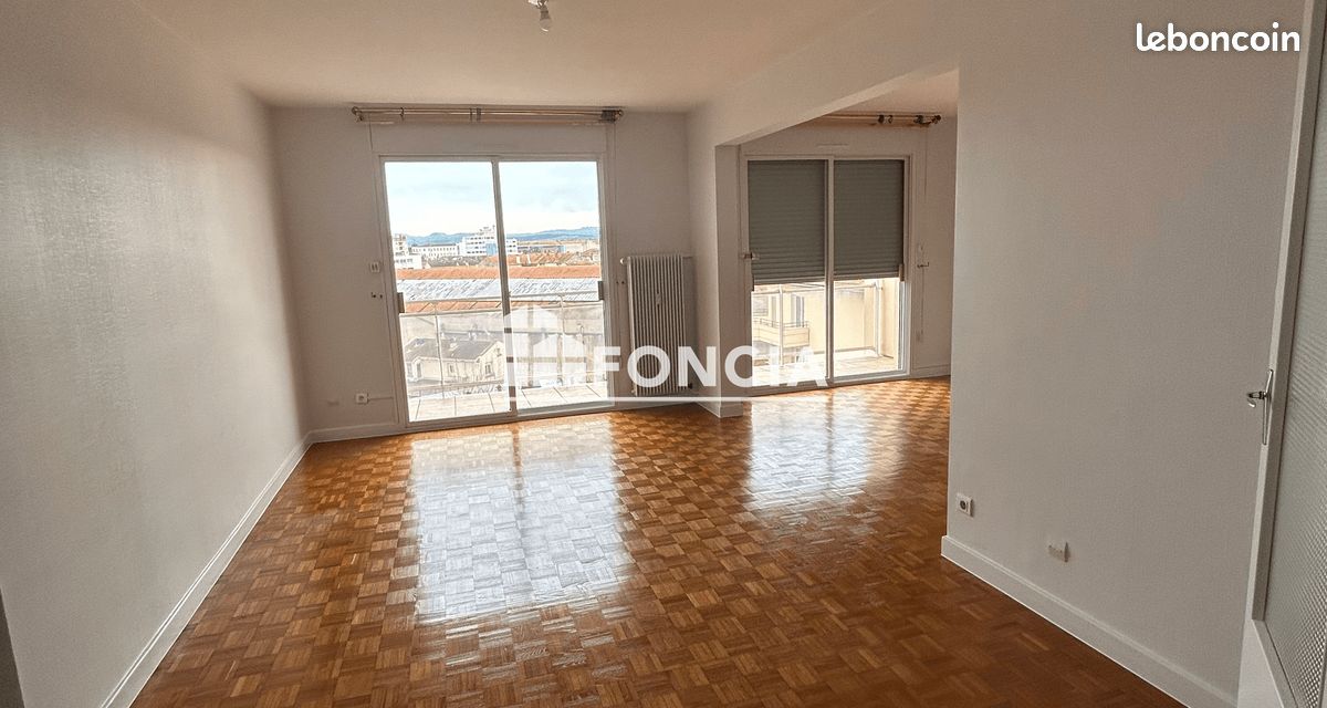 Appartement 3 pièces 59 m² · à Roanne · 59 m² · 695 €/mois