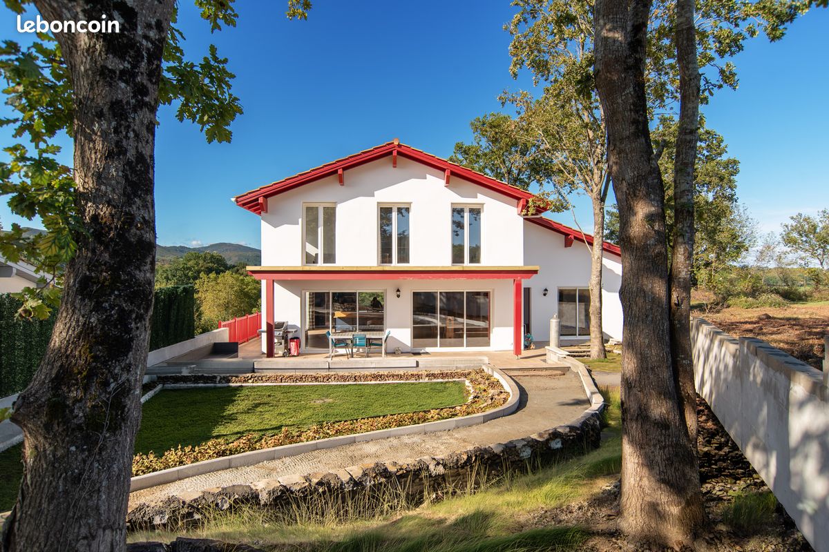 Maison 5 pièces 190 m² · à Ascain · 190 m² · 880 000 €