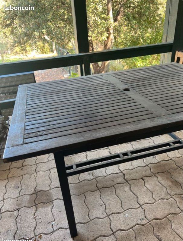 Table et chaises bois salon jardin (image 1)