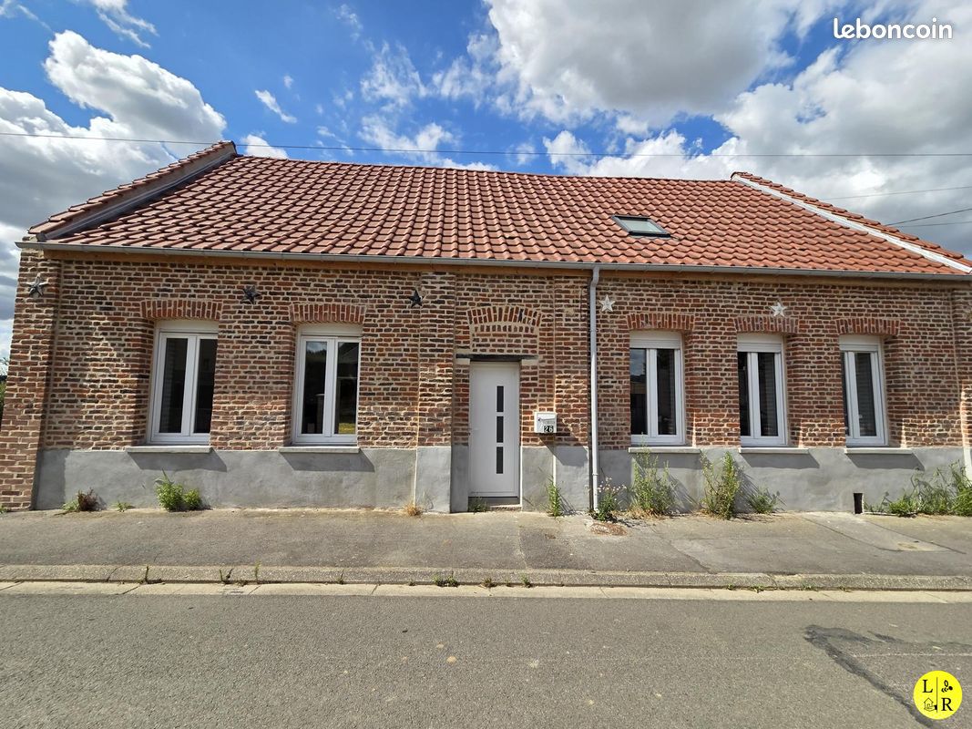 Maison 4 pièces 103 m² · à Lécluse · 103 m² · 950 €