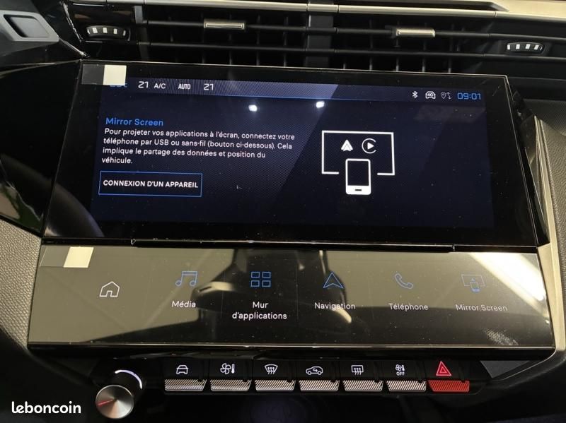 Peugeot 408 Plug-in Hybrid 240ch GT Exclusive e-DCS7 (image 17)