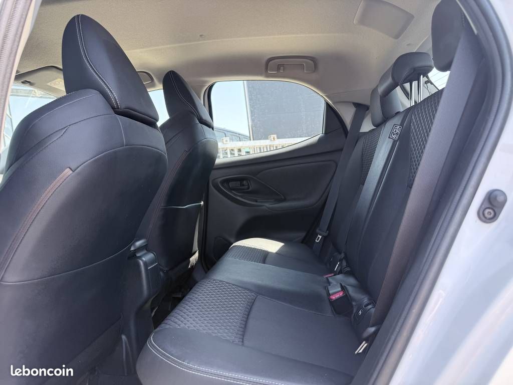 Mazda 2 HYBRID 1.5L CVT 116 CH AGILE PACK CONFORT & SAFETY 92 (image 14)