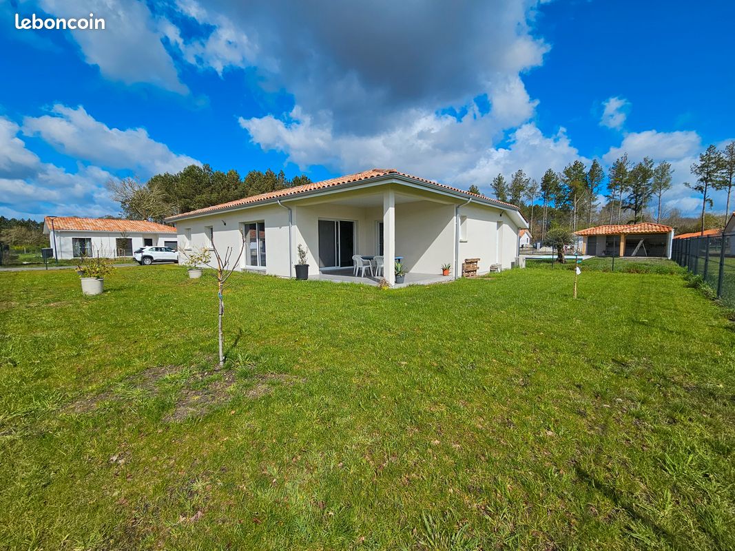 Maison 4 pièces 110 m² · à Saint-Vincent-de-Paul · 110 m² · 352 000 €