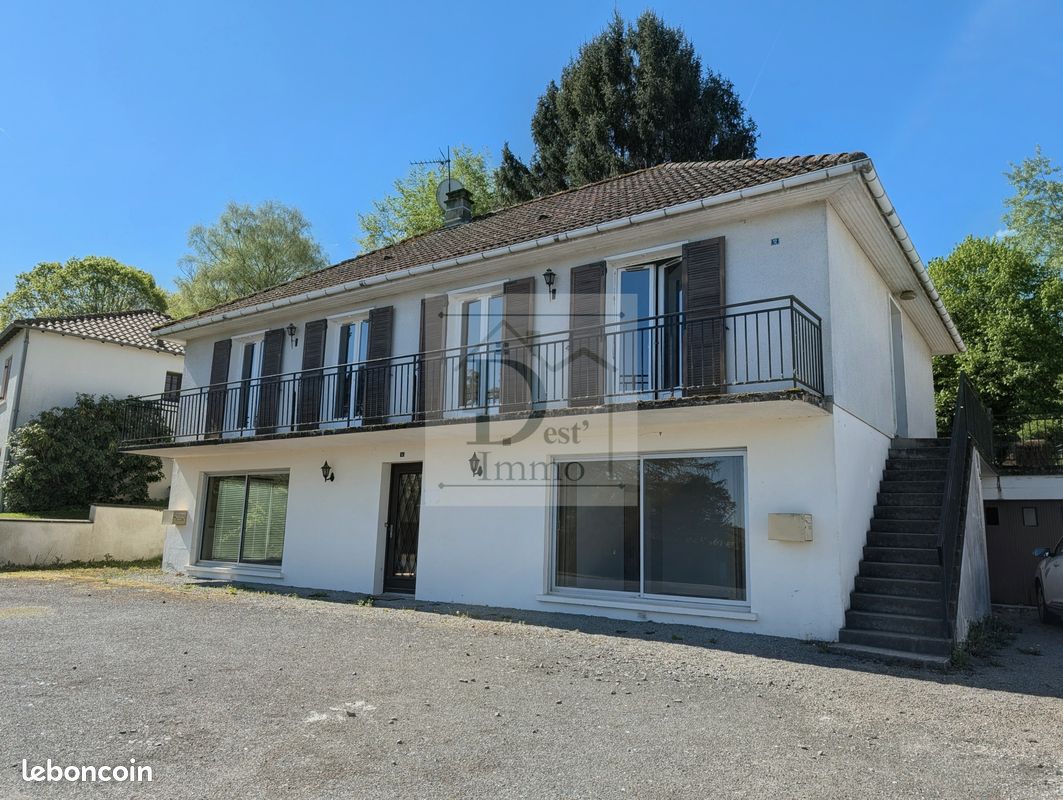Maison 8 pièces 180 m² · à Cussac · 180 m² · 165 850 €