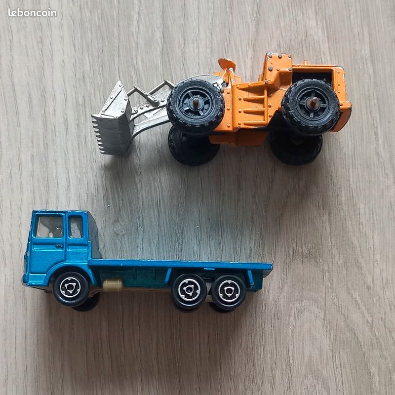 Lot 4 véhicules Majorette (années 1970) - à restaurer - Jeux & Jouets
