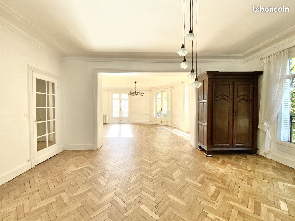 Appartement 6 pièces 196 m² · à Lille · 196 m² · 750 000 €