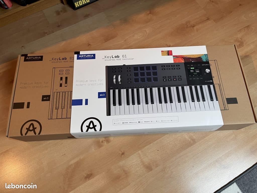 Clavier arturia keylab Mk3 noir + 2 pédales + housse + stand (image 4)