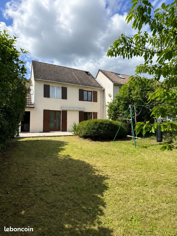 Maison 7 pièces 102 m² · à Villepinte · 102 m² · 350 000 €