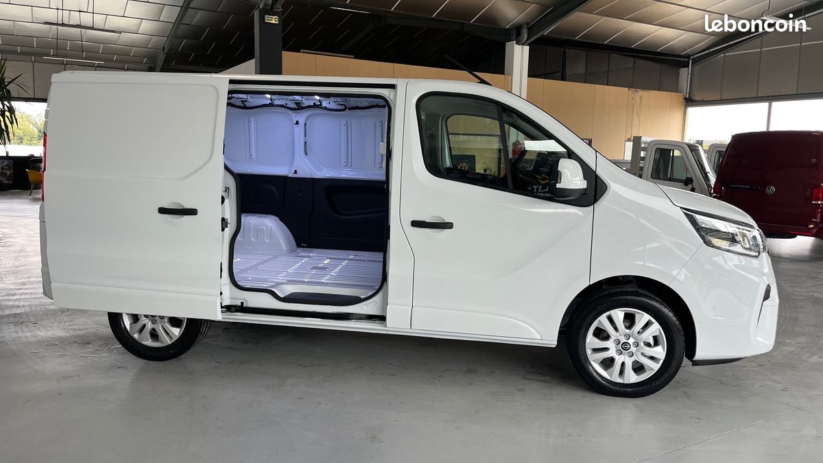 29 990 HT - Nissan PRIMASTAR L1H1 DCI 170 BVA9 TEKNA + OPTIONS / NEUF (image 5)