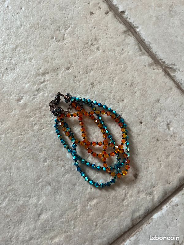 Bracelet (image 1)