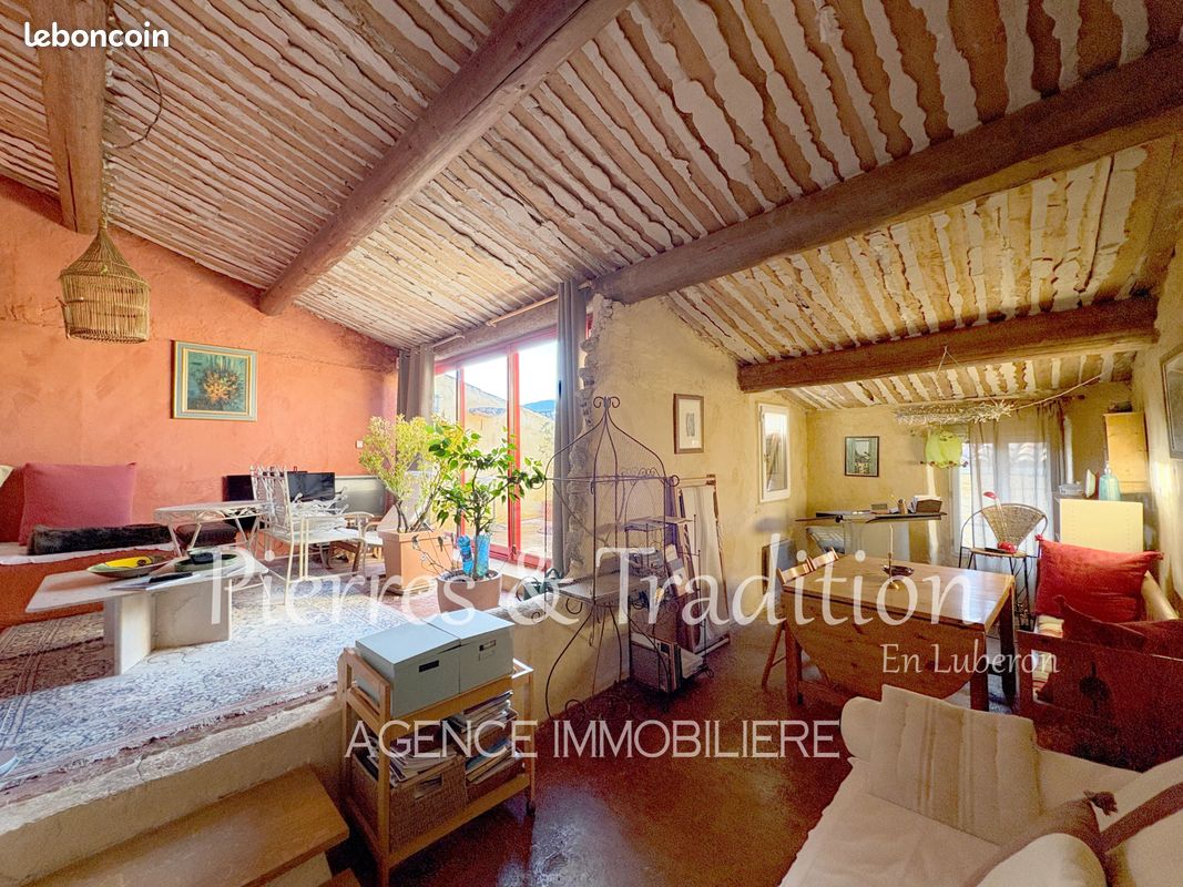 Maison 4 pièces 110 m² · à Saint-Martin-de-Castillon · 110 m² · 254 000 €