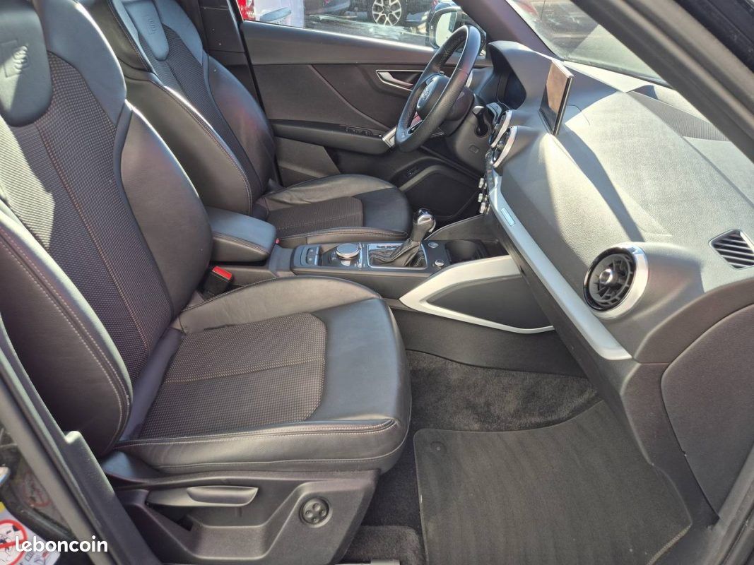 AUDI Q2 35 TFSI 150 S LINE PLUS S TRONIC 7 toit ouvrant (image 9)