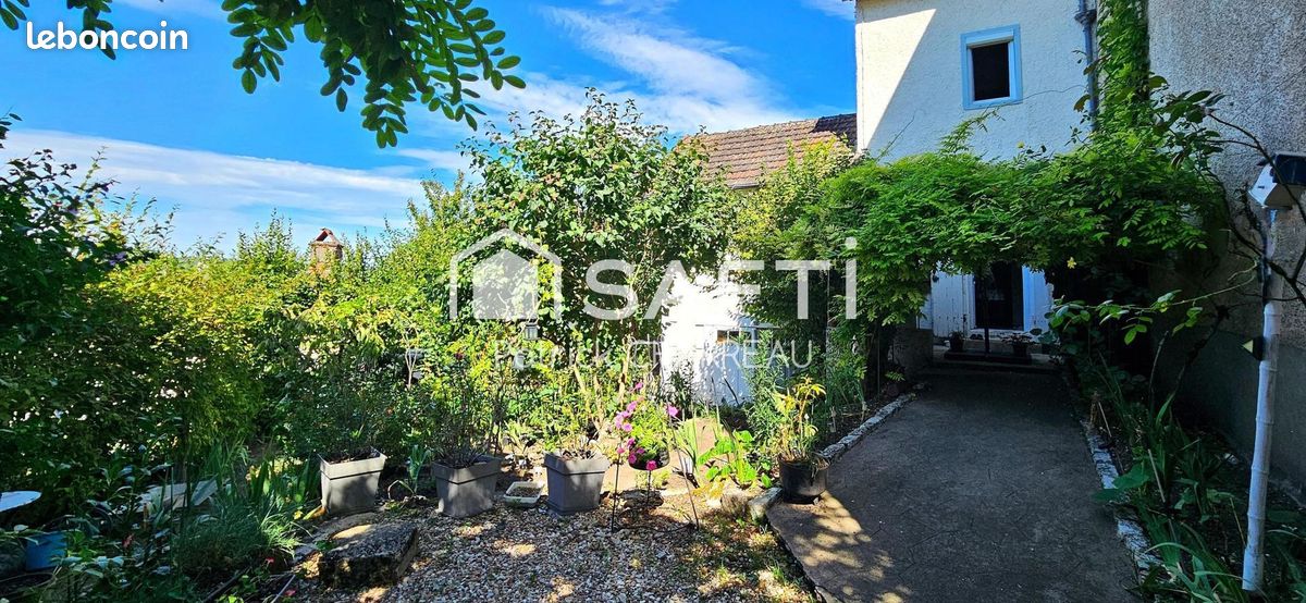 Maison 3 pièces 62 m² · à Terrasson-Lavilledieu · 62 m² · 88 900 €