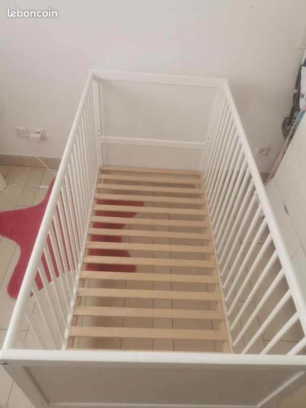 Lit bébé (image 2)