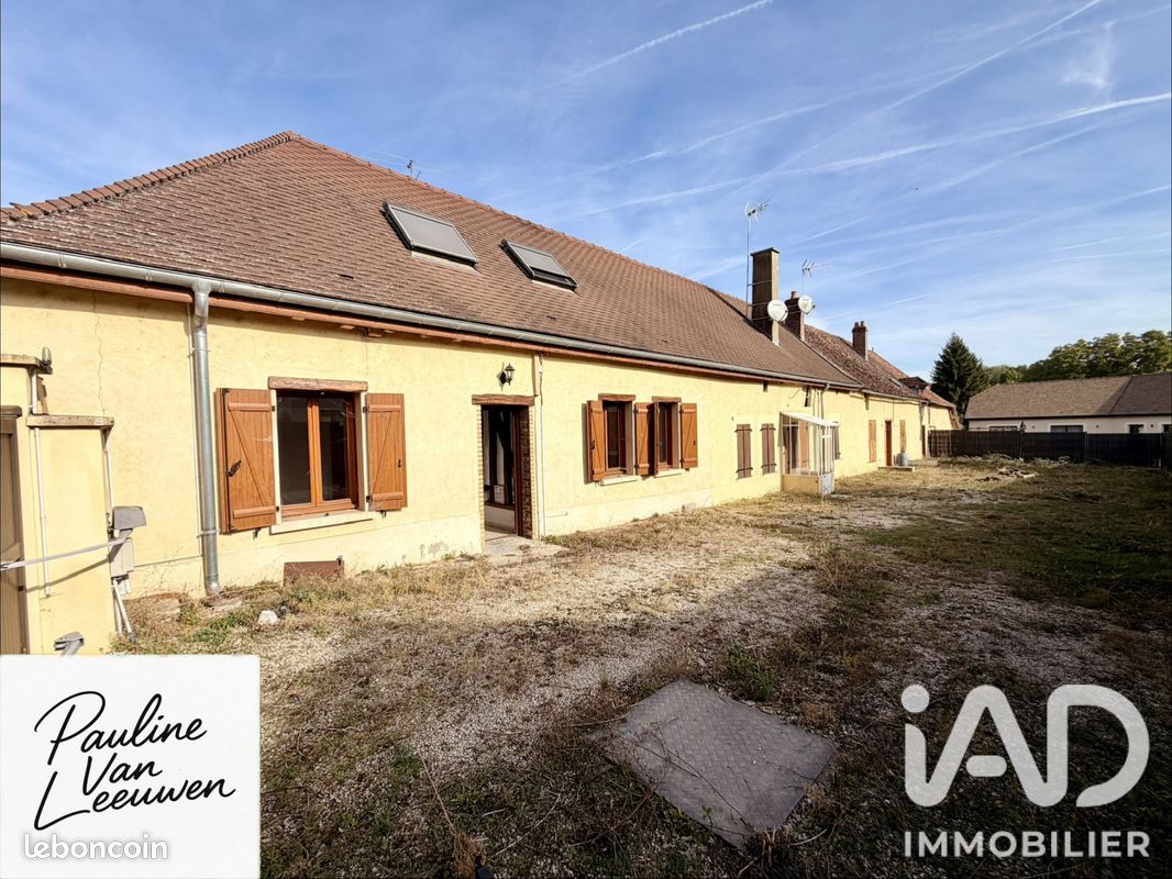 Immeuble 728 m² · à Saint-Parres-lès-Vaudes · 728 m² · 149 500 €