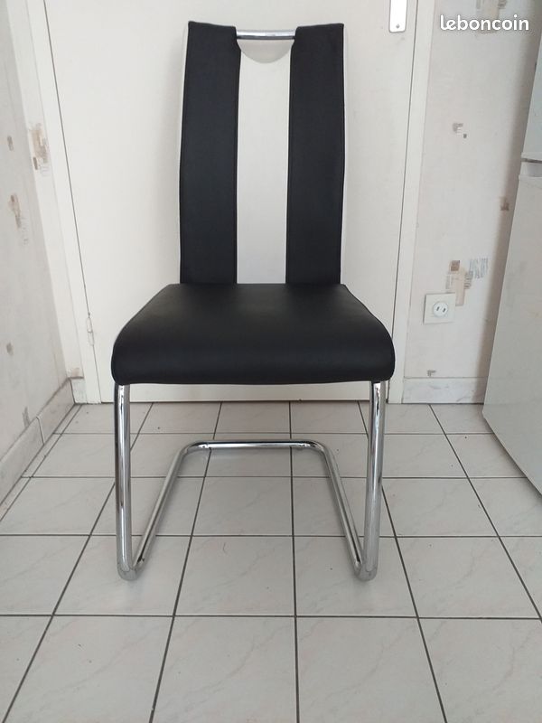 Chaises (image 1)