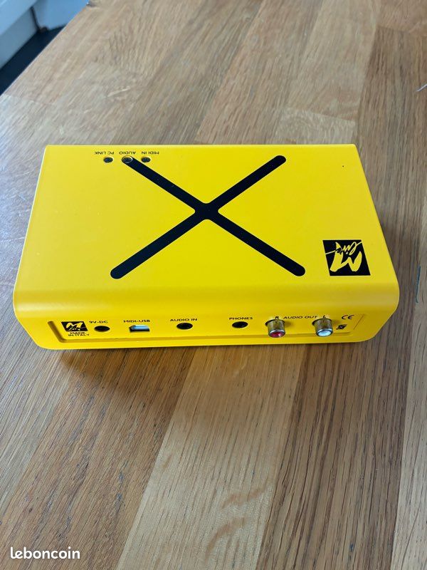 M-Live X-Light 4 (image 1)