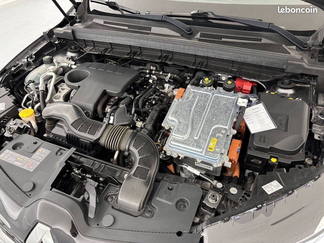RENAULT Arkana E-Tech hybride 145 - 22 Evolution (image 27)