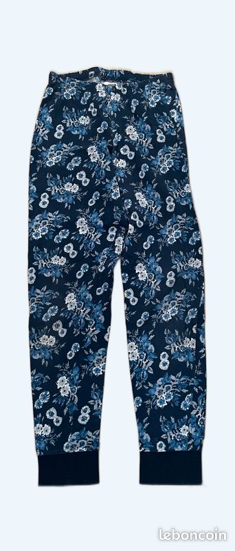 Pantalon bleu a fleurs (image 1)
