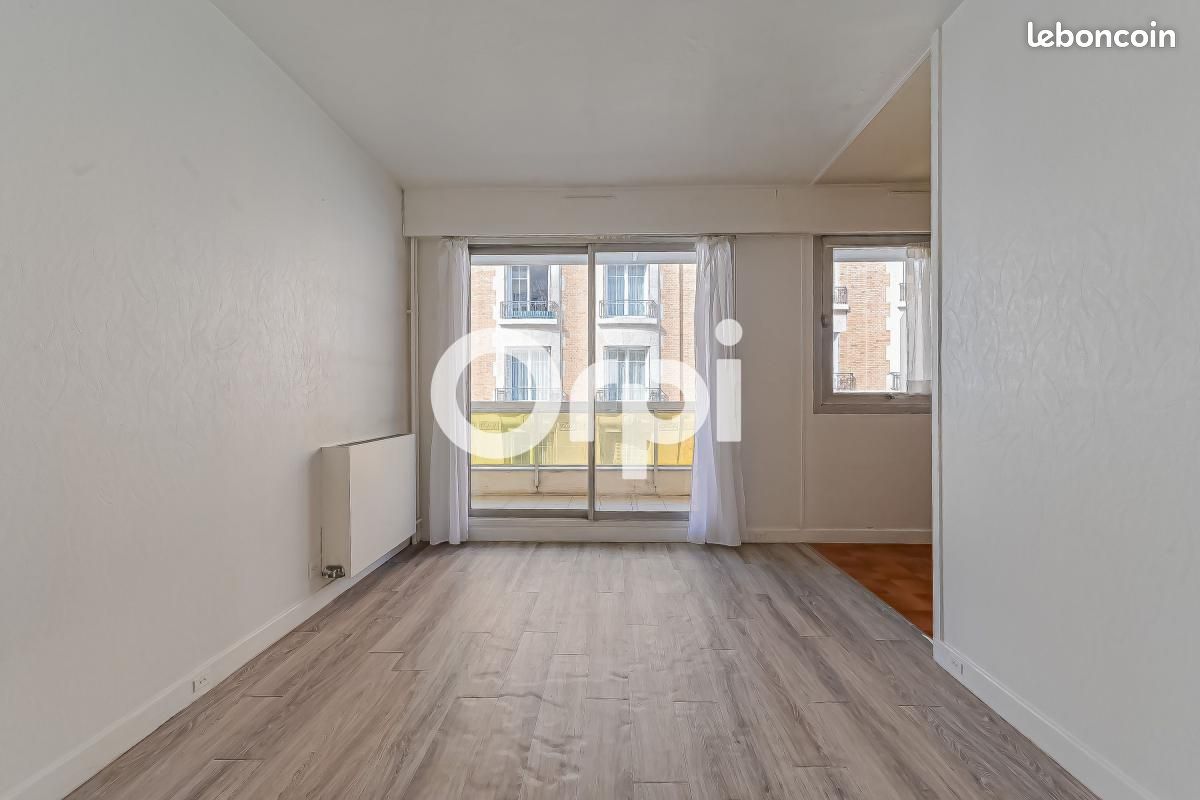Appartement 1 pièce 21 m² · à Paris · 21 m² · 185 000 €